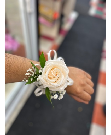 single rose corsage corsage 