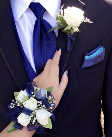 Corsage & Boutonniere Set  in Sedalia, MO | State Fair Floral