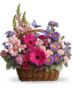 Country Basket Blooms 