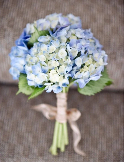 Country Blues Handheld Bouquet 