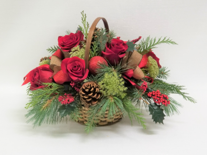 Country Christmas Basket 