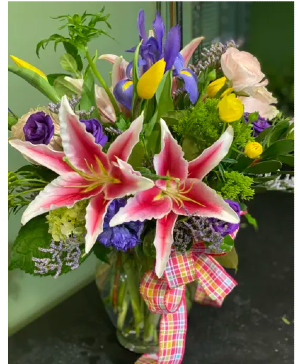 Country color Vased Flowers