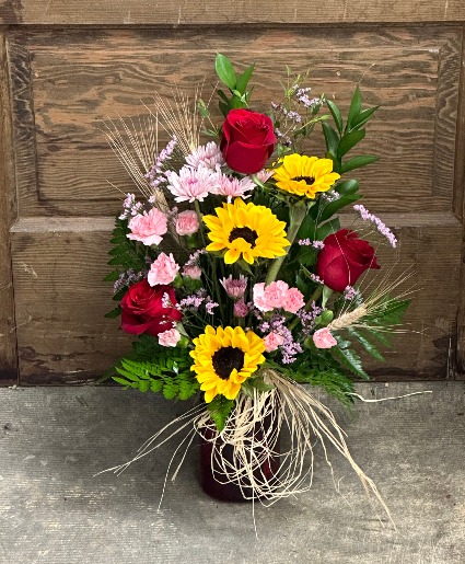 Country Cupid Vase Arrangement