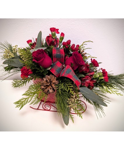 Country Sleigh Arrangement