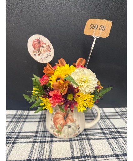 Cozy Autumn Mug Arrangement