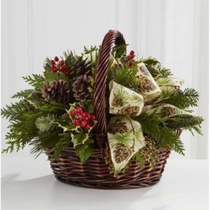 Cozy Christmas Centerpiece