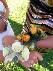 CR-6 Gold roses with Black Trim Corsage-Wrist