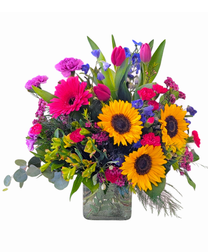 Cream Of The Crop Cube Vase Arrangement