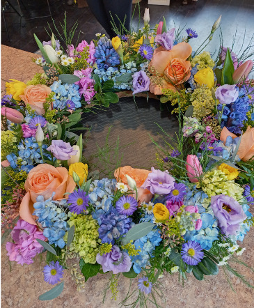 Memorial Floral Wreath Designer's Choice in Glastonbury, CT | THE FLOWER DISTRICT