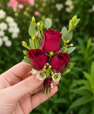Crimson Promise Boutonniere