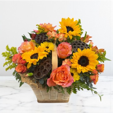 Crisp Autumn Morning SCF Original - Designed By Kelly in Southbury, CT | SOUTHBURY COUNTRY FLORIST