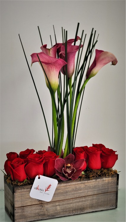 Crossroads of love Love Arrangement