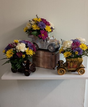Cruisin Blooms Fresh Flower Arrangement