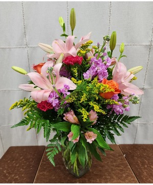 CRUSH Premium Mixed Floral Arrangement
