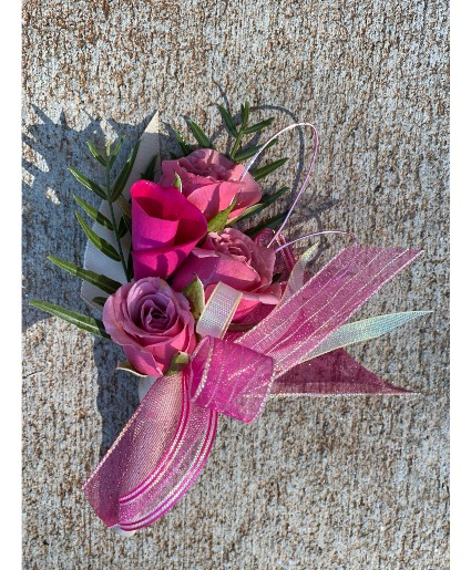 Crushing Berry Bout Boutonniere 