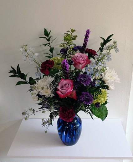 Crystal Lake Tranquility Fresh Vase Arrangement