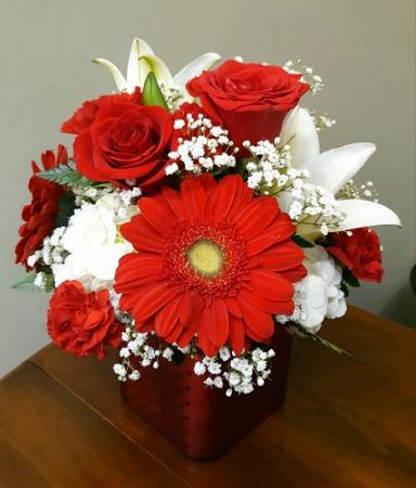 Cupids Cube  Floral Arangement