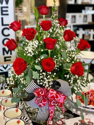1 Dozen Long Stem Roses 1 Dozen long stem premium roses 