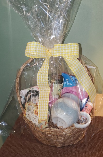 Charm & Cheer Gift Basket WOODBURY'S ORIGINAL