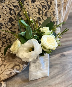 Custom Color  Pocket Square Bouquet