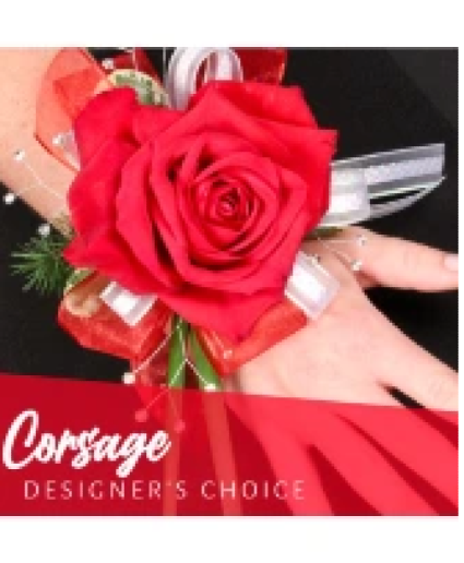 CUSTOM DESIGNED  CORSAGES