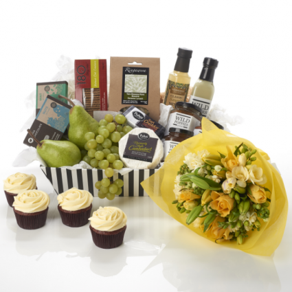 Custom Gift & Gourmet Hamper   Yes It is Customizable !