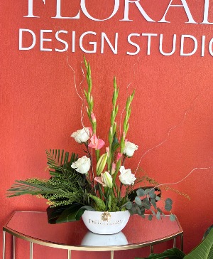 Custom plant with gladiolus  Glad, plant 