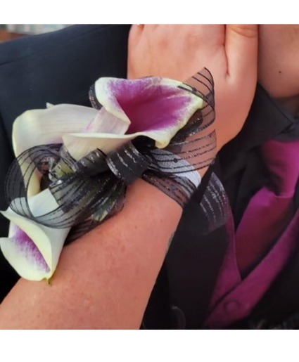 Custom Wrist Corsage 