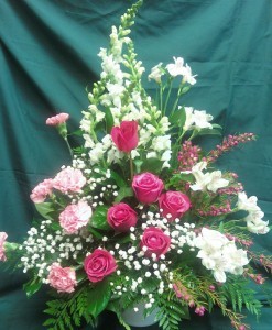 D302 pretty pinks & white