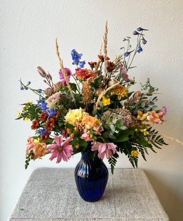 Dahlia Dance  in La Grande, OR | FITZGERALD FLOWERS