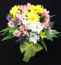 Daisies and Lily  Fresh Arrangement
