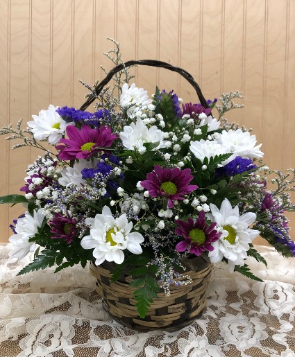 DAISY BASKET  ARRANGEMENT 