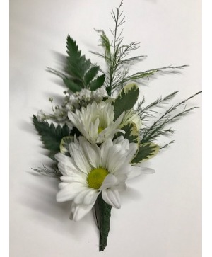 Daisy bout Boutonniere