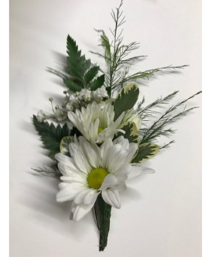 Daisy bout Boutonniere