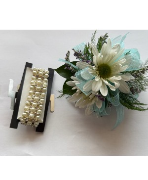 Daisy Pom Corsage with Pearl Bracelet  corsage 
