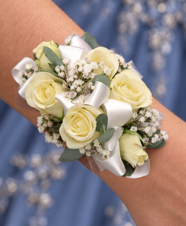 Dance Corsage  in Kenosha, WI | Sunnyside Florist Of Kenosha
