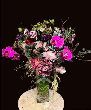Dancing in the dark Flower Arrangement