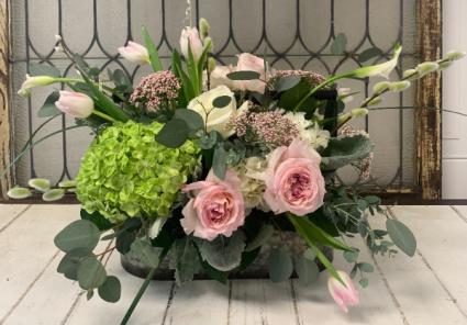 Daniel Island Charm Vase Arrangement