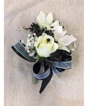 Dark Boutonnière 