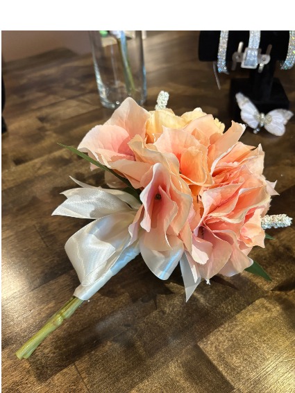 Delicate Peach Silk Bouquet 