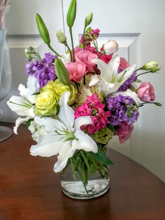 Delightful Blooms Flower Arrangement