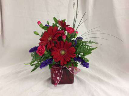 Cube - Delightful Daisy Cube Arrangement