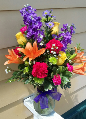 Delightfully Bright  Fresh Mixed Vase Arrangement