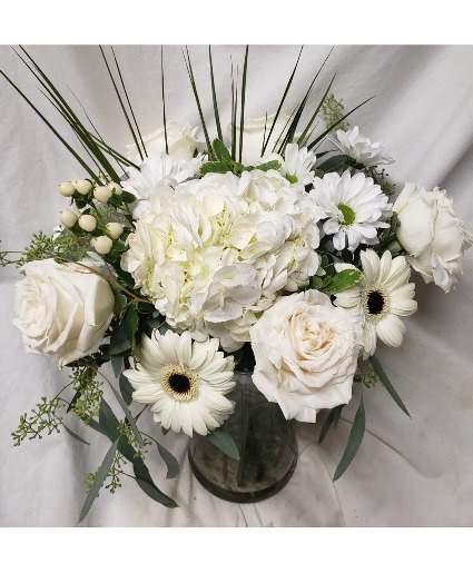 DELIGHTFULLY WHITE BOUQUET...(E) Seasonal all white flowers may vary depending on stock...but will be all white