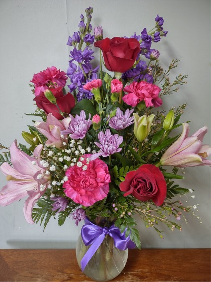 Delightfully Yours Fresh Arrangement