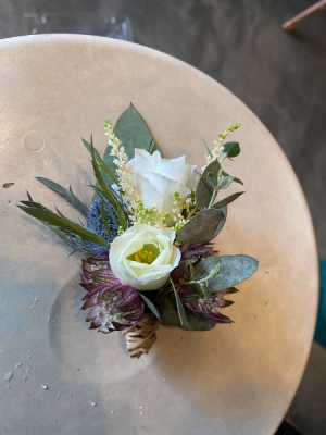 Custom Design Boutonniere Boutonniere