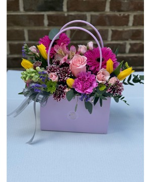 Designer Dreams Bouquet assorted flowers