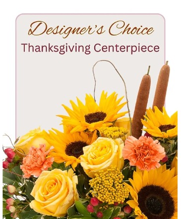 Designer's Choice - Centerpiece Arrangement in Roswell, NM | BARRINGER'S BLOSSOM SHOP