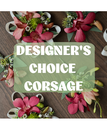 Designer's Choice Corsage in Alliance, NE | Alliance Floral Hoffhaus Gardens