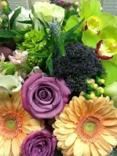 Designers Choice Loose Wrapped Cut Flowers